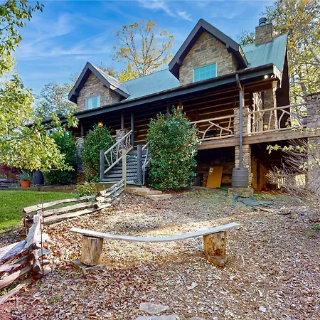 Lake Lure Living